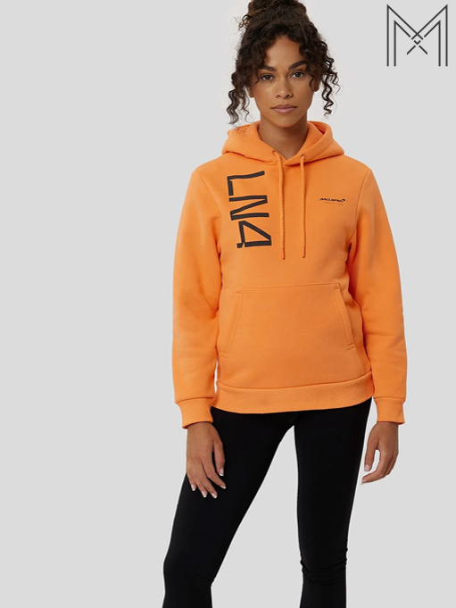 Áo Hoodie nữ mặc với quần gì ? Tips 10 cách phối đồ cực xinh 2026 Áo Hoodie nữ mặc với quần gì ? Tips 10 cách phối đồ cực xinh 2026