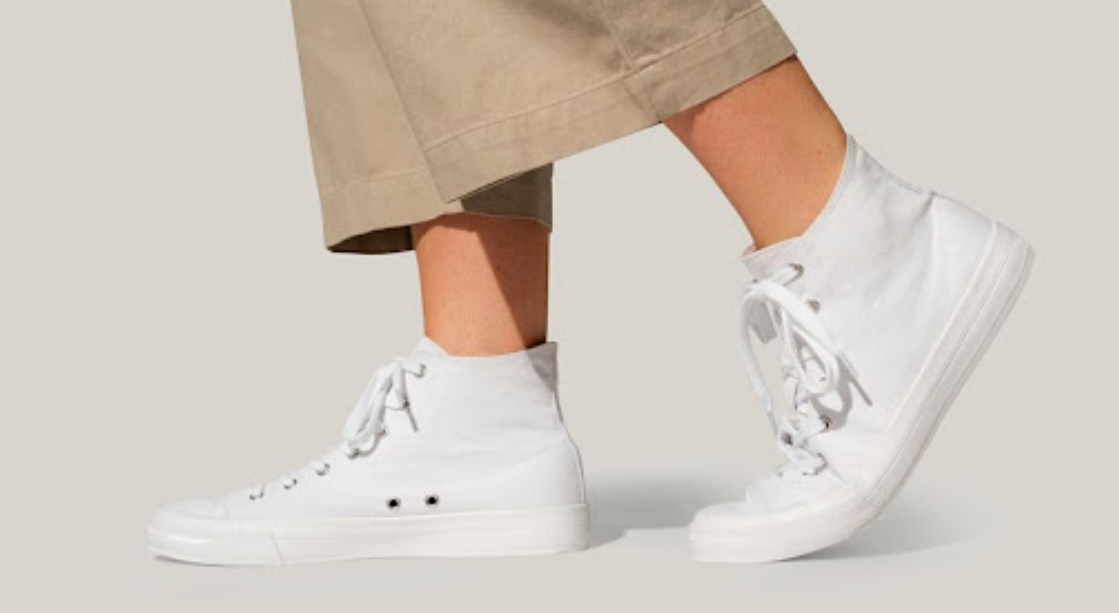 sneaker la gi