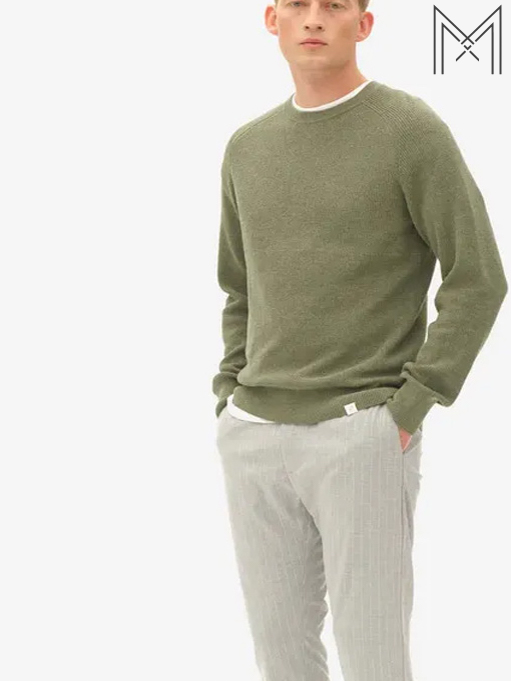 Top 10 Style công sở nam lịch lãm, hiện đại và dễ áp dụng 2026 Top 10 Style công sở nam lịch lãm, hiện đại và dễ áp dụng 2026