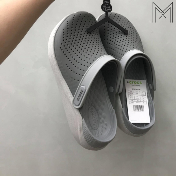 Bảng Size dép Crocs chính xác nhất dành cho nam và nữ 2026 Bảng Size dép Crocs chính xác nhất dành cho nam và nữ 2026