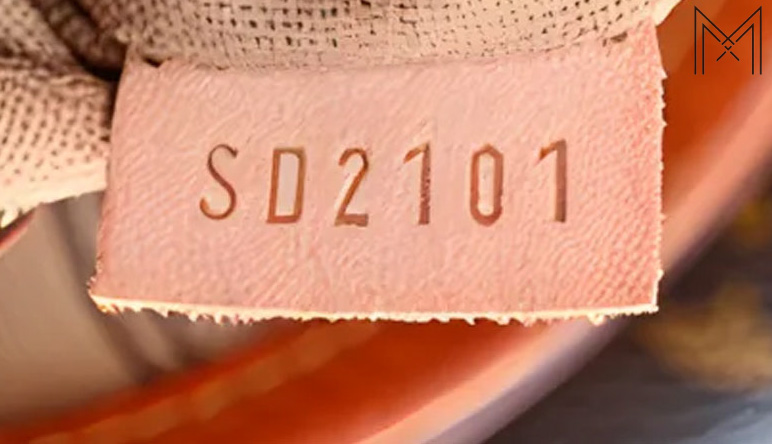 Cách Check mã Code túi Louis Vuitton đơn giản tại nhà 2026 Cách Check mã Code túi Louis Vuitton đơn giản tại nhà 2026