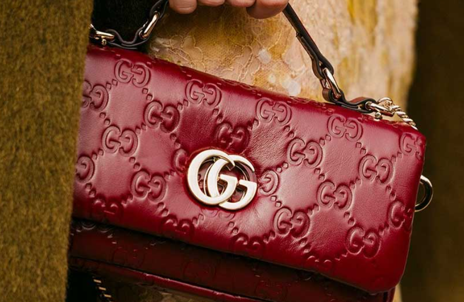 Top 10 các hãng túi xách nổi tiếng được ưa chuộng nhất hiện nay 2026