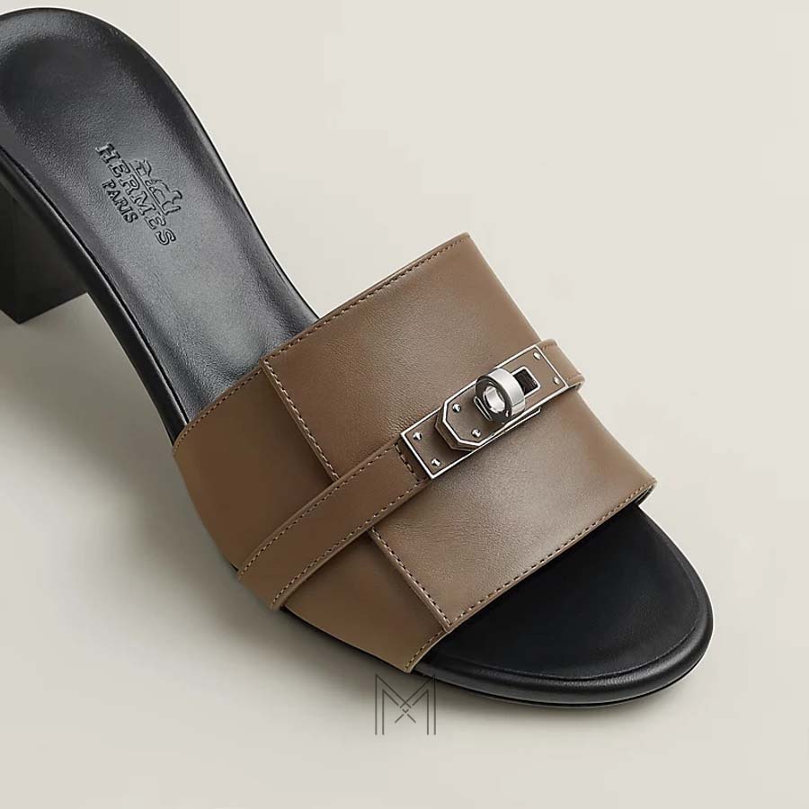 Cao gót Hermes Gigi 50 chính hãng màu nâu sáng khoá bạc MHHH058 2026 Cao gót Hermes Gigi 50 chính hãng màu nâu sáng khoá bạc MHHH058 2026