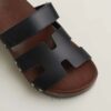 Dép Hermes Kos clog đế gỗ chính hãng màu đen MHHH011 2026