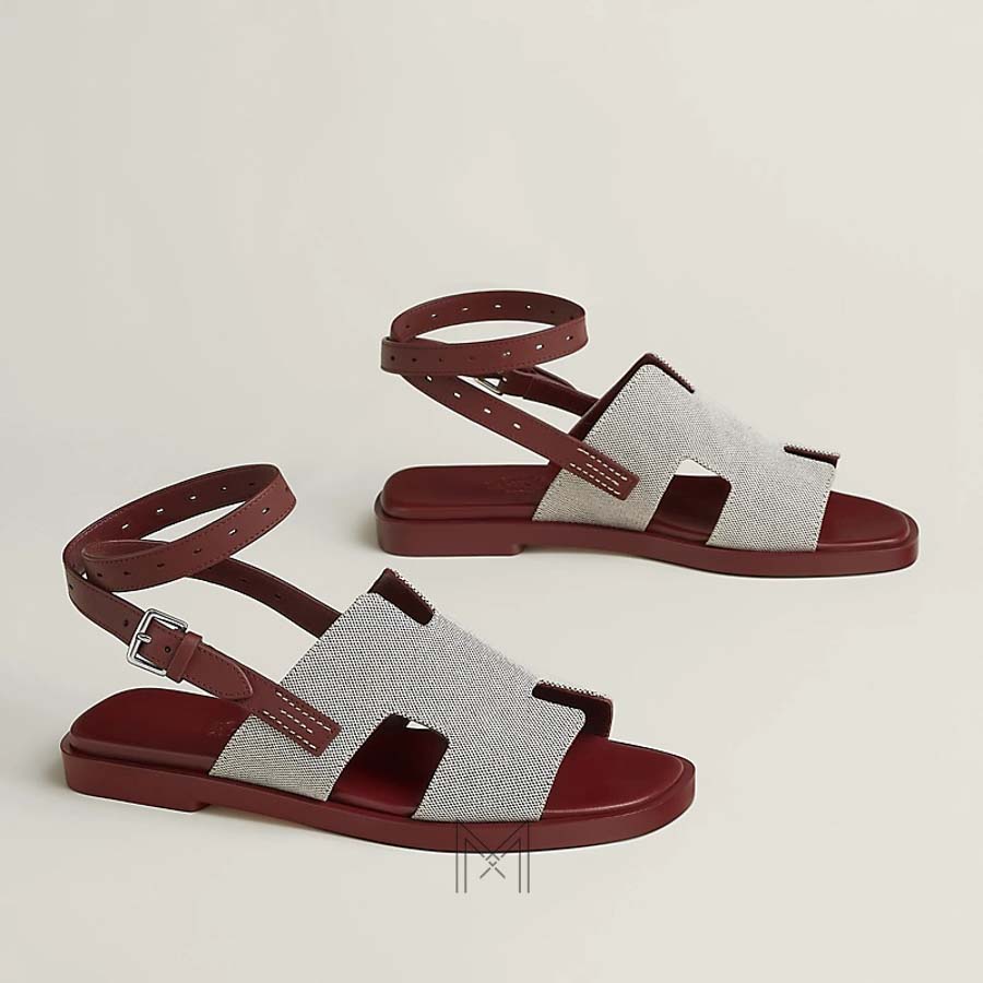Sandal Hermes Maya chính hãng màu đỏ đô phối xám MHHH027 2026 Sandal Hermes Maya chính hãng màu đỏ đô phối xám MHHH027 2026