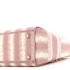 Túi Xách Đeo Chéo Dior D Lite Hồng Phối Kem Họa Tiết Thêu Toile de Jouy Vải Canvas Auth DR006 2026