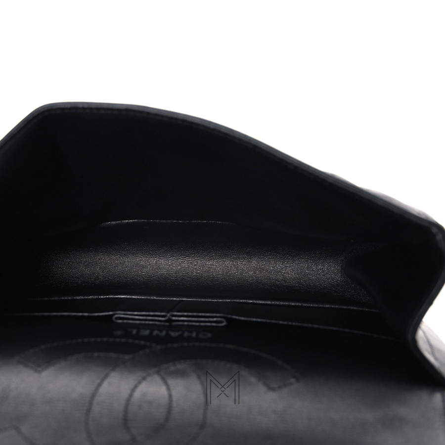 Túi Chanel 2.55 Reissue So Back màu đen da cừu authentic TCN42 2026 Túi Chanel 2.55 Reissue So Back màu đen da cừu authentic TCN42 2026