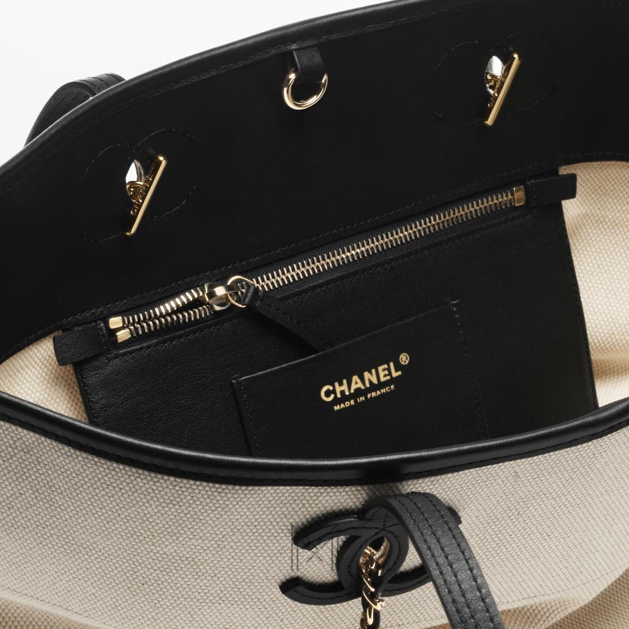 Túi xách Chanel 2 dây Spring Summer 2026 canvas phối da bê chính hãng TCN39 2026 Túi xách Chanel 2 dây Spring Summer 2026 canvas phối da bê chính hãng TCN39 2026