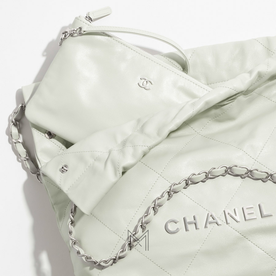Túi xách Chanel 22 Pre-Collection Xuân Hè màu xanh lá nhạt da bê chính hãng TCN38 2026 Túi xách Chanel 22 Pre-Collection Xuân Hè màu xanh lá nhạt da bê chính hãng TCN38 2026