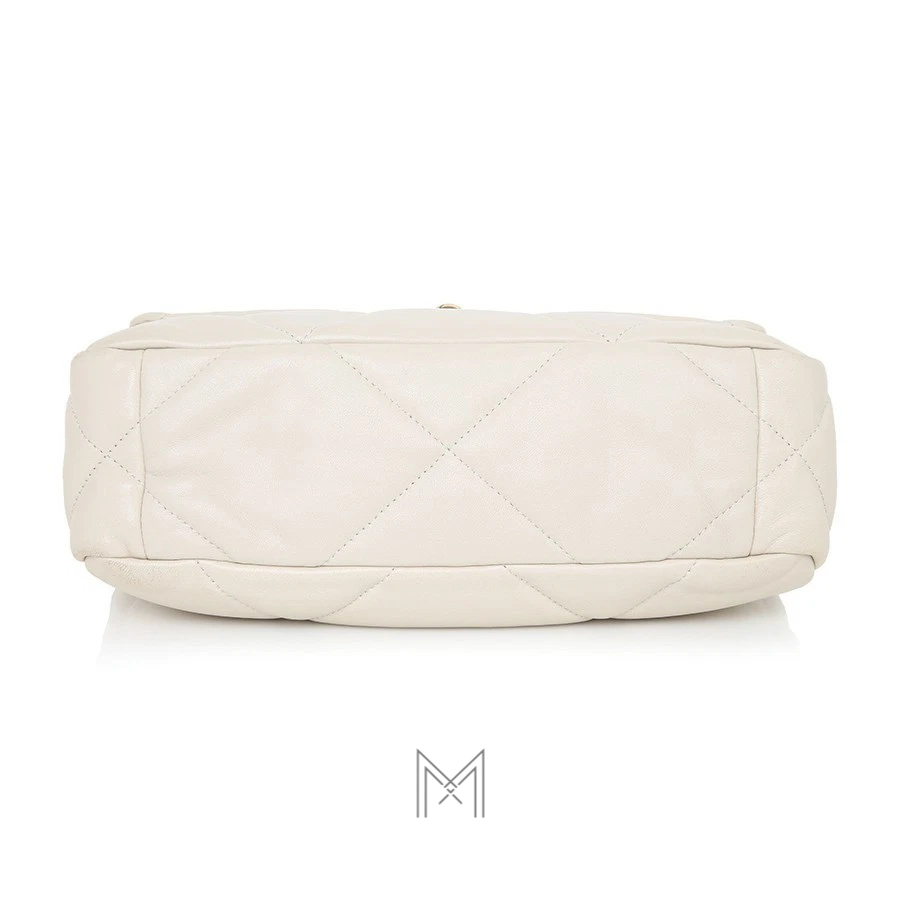 Túi Chanel 19 Flap da dê chần bông màu trắng chính hãng TCN30 2026 Túi Chanel 19 Flap da dê chần bông màu trắng chính hãng TCN30 2026