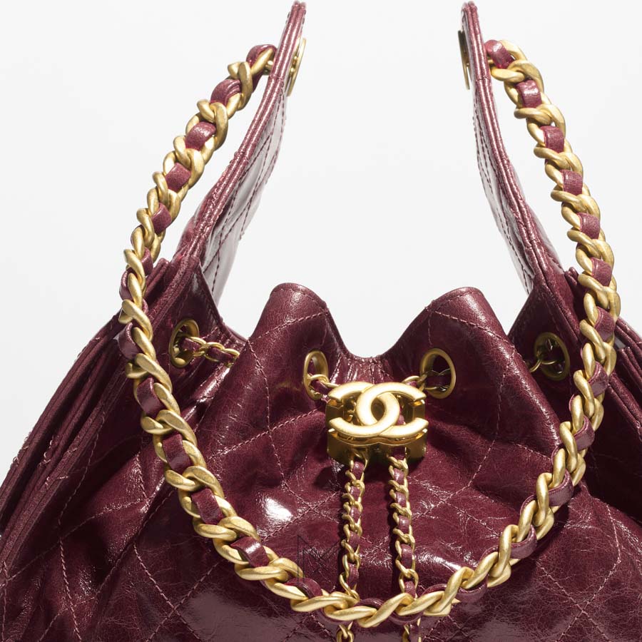 Túi Chanel dây rút màu đỏ da bê bóng hiệu ứng nhăn authentic TCN29 2026 Túi Chanel dây rút màu đỏ da bê bóng hiệu ứng nhăn authentic TCN29 2026