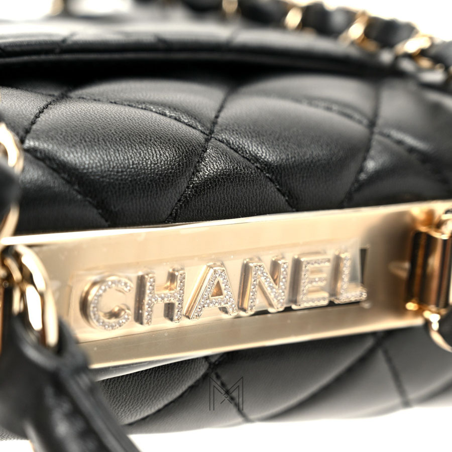 Túi xách đeo chéo Chanel nẹp sắt Trendy CC Dual Handle Flap màu đen TCN18 2026 Túi xách đeo chéo Chanel nẹp sắt Trendy CC Dual Handle Flap màu đen TCN18 2026