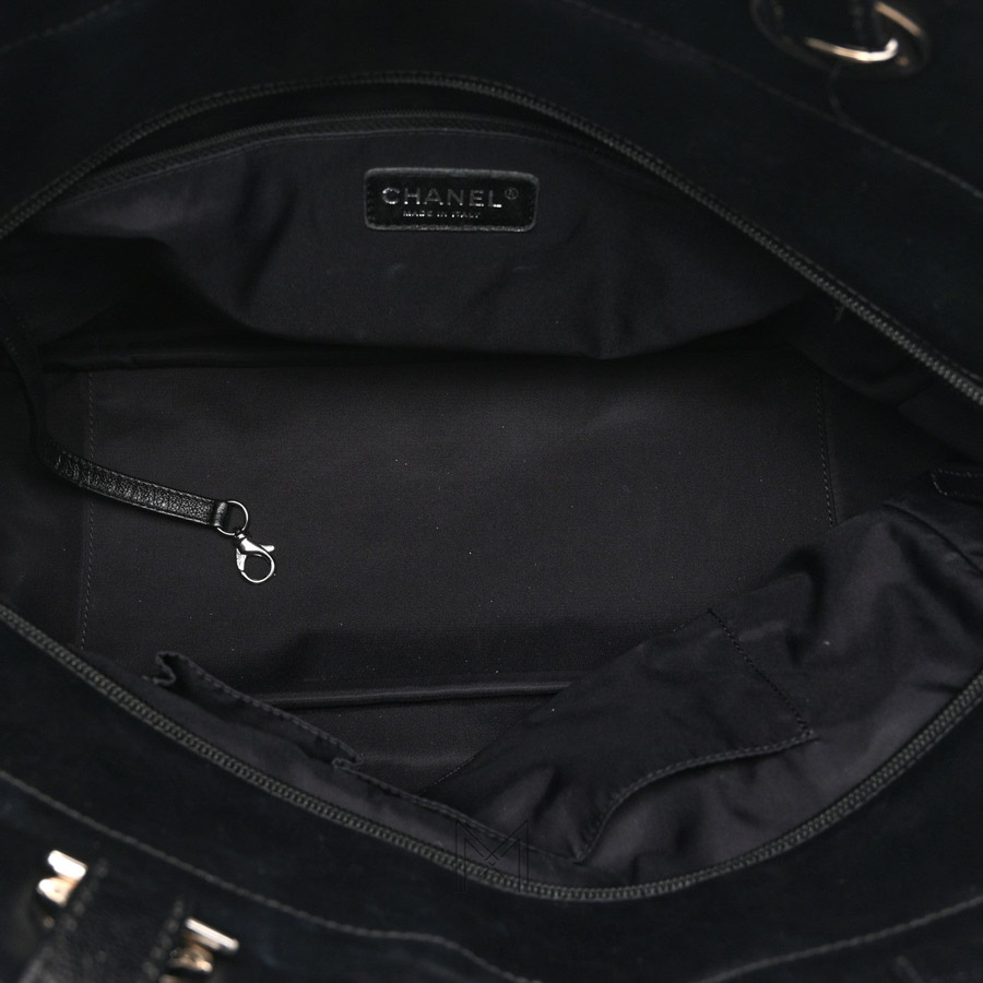 Túi CHANEL Super Paris Biarritz cỡ lớn màu đen da canvas phủ chính hãng TCN14 2026 Túi CHANEL Super Paris Biarritz cỡ lớn màu đen da canvas phủ chính hãng TCN14 2026