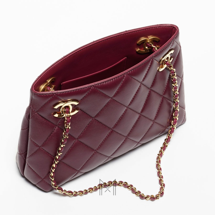 Túi Chanel trần trám màu đỏ da cừu Spring Summer chính hãng TCN12 2026 Túi Chanel trần trám màu đỏ da cừu Spring Summer chính hãng TCN12 2026