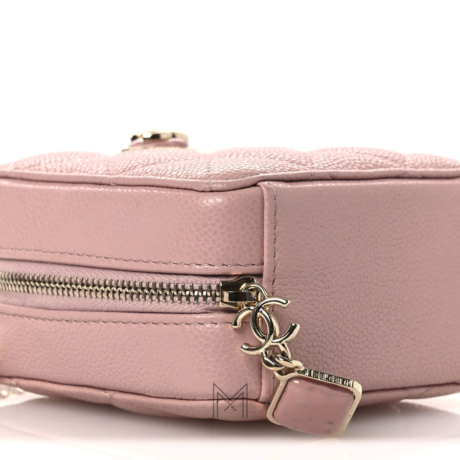 Túi Clutch Chanel Caviar Quilted with Chain dây xích đan da màu hồng chính hãng TCN04 2026 Túi Clutch Chanel Caviar Quilted with Chain dây xích đan da màu hồng chính hãng TCN04 2026