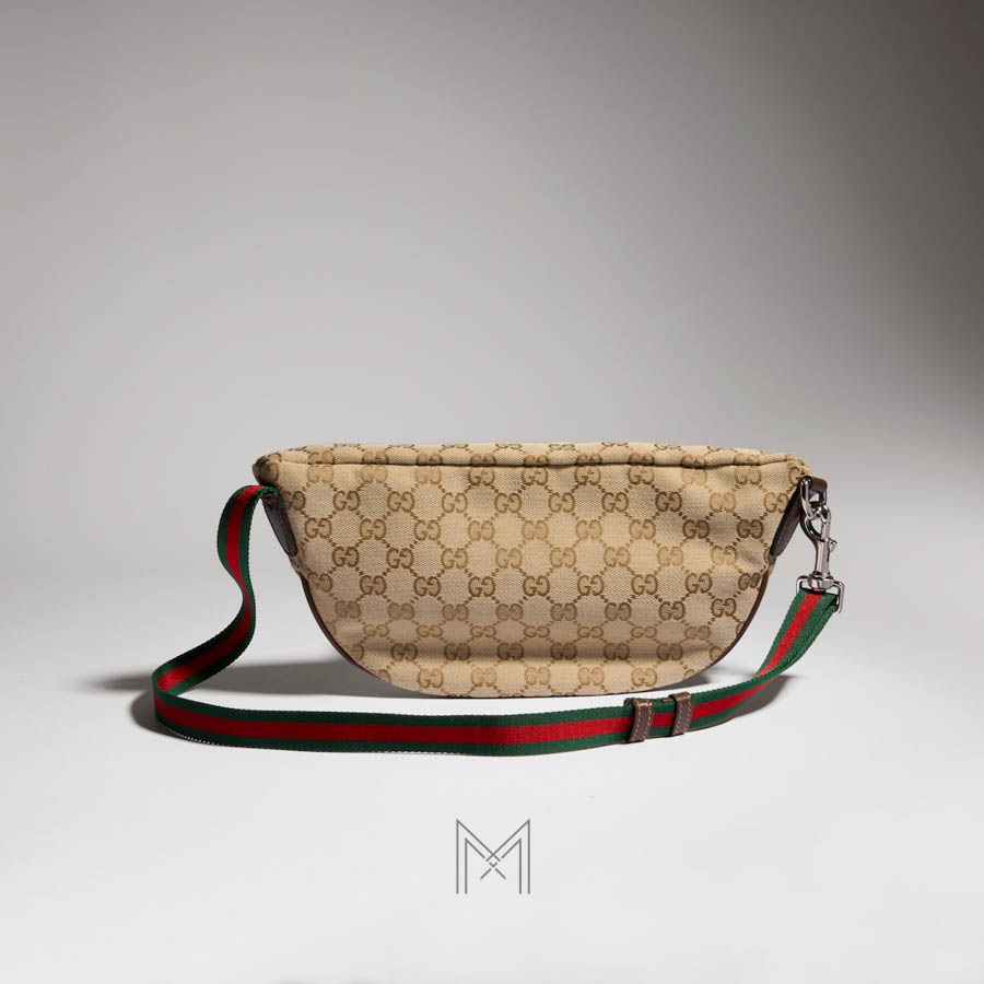 Túi đeo bụng Gucci màu be hoạ tiết GG authentic NTG008 2026 Túi đeo bụng Gucci màu be hoạ tiết GG authentic NTG008 2026