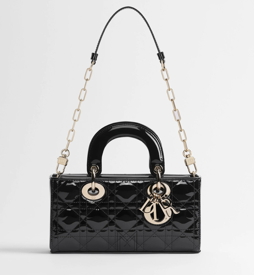 Túi Xách Đeo Chéo Dior Lady D-Joy Màu Đen Da Patent Thời Trang DR024 2026 Túi Xách Đeo Chéo Dior Lady D-Joy Màu Đen Da Patent Thời Trang DR024 2026