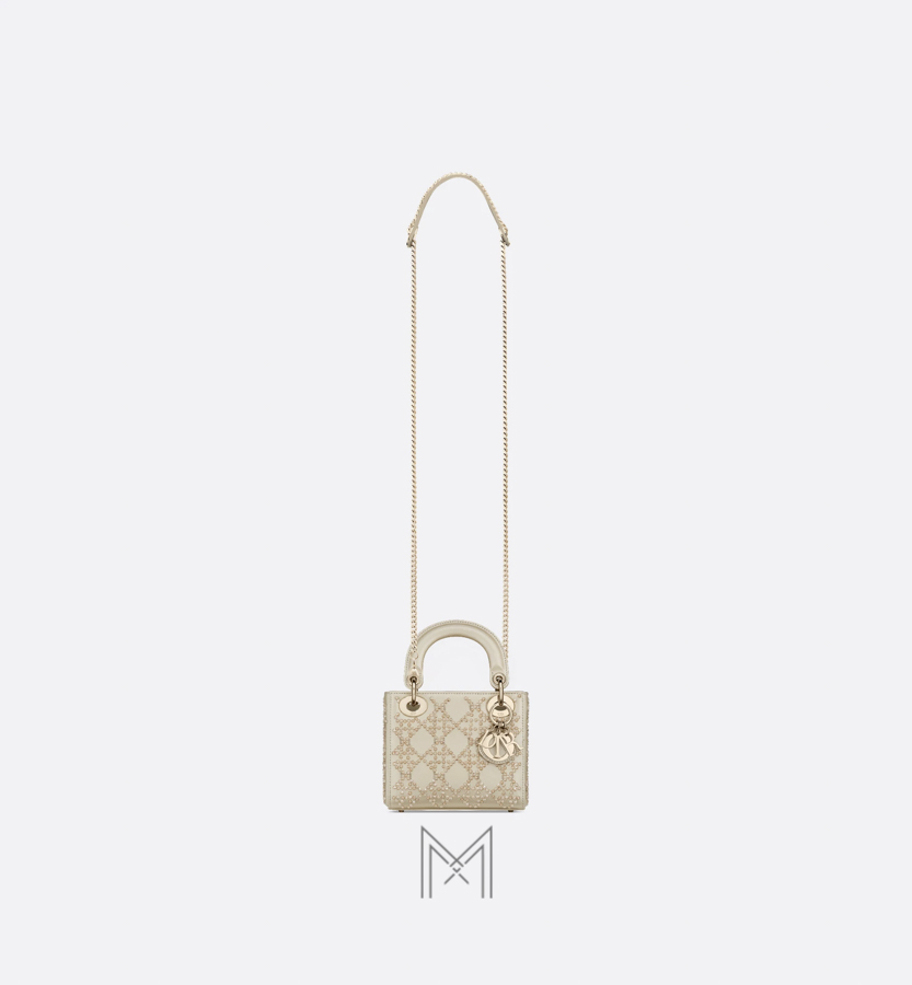 Túi Xách Đeo Chéo Lady Dior Đính Đá Màu Be Chính Hãng Dr032 2026 Túi Xách Đeo Chéo Lady Dior Đính Đá Màu Be Chính Hãng Dr032 2026