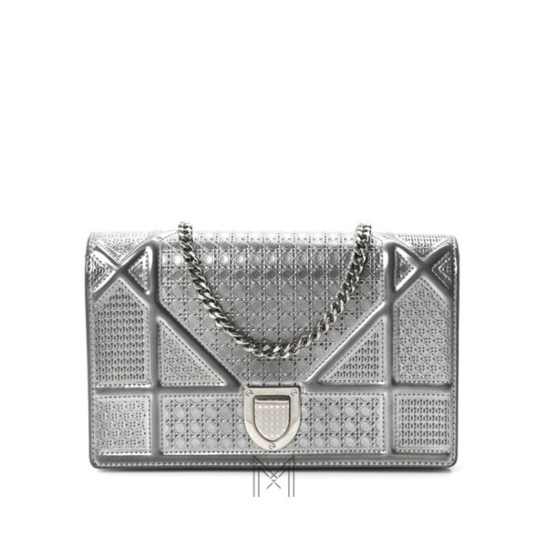 Túi Xách Đeo Chéo Dior Drama Màu Bạc Dây Xích Chính Hãng DR034