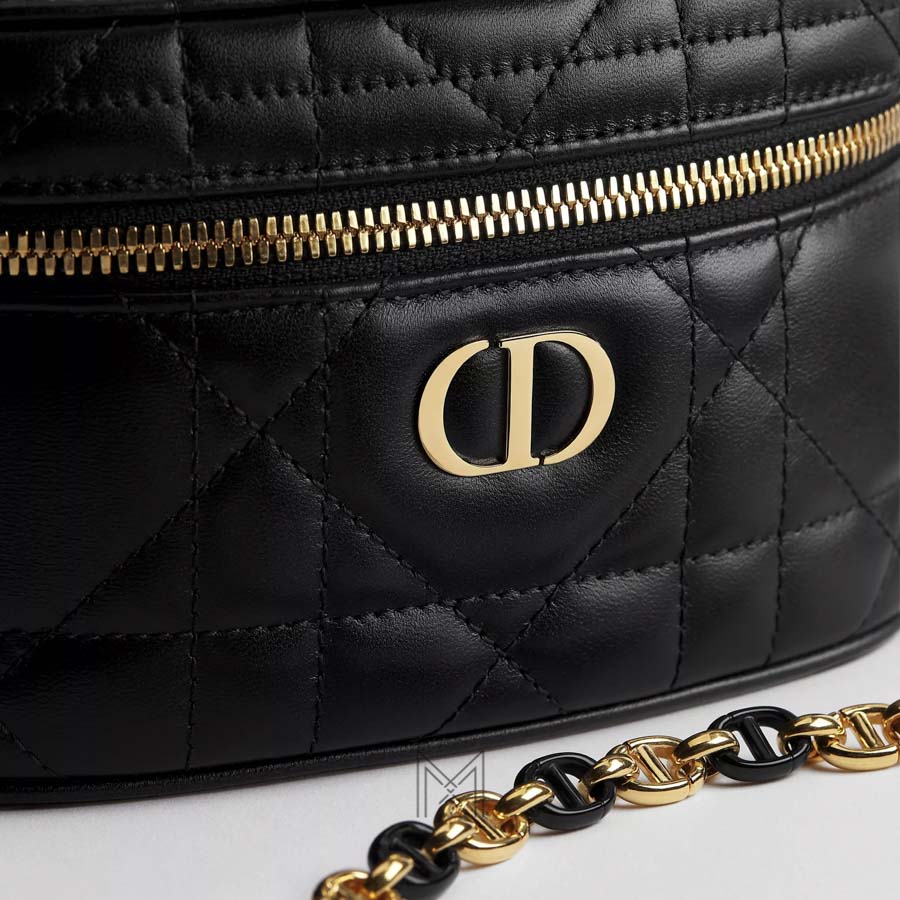 Túi Hộp Vuông Đeo Chéo Dior Màu Đen Da Bê Luxury TR039 2026 Túi Hộp Vuông Đeo Chéo Dior Màu Đen Da Bê Luxury TR039 2026