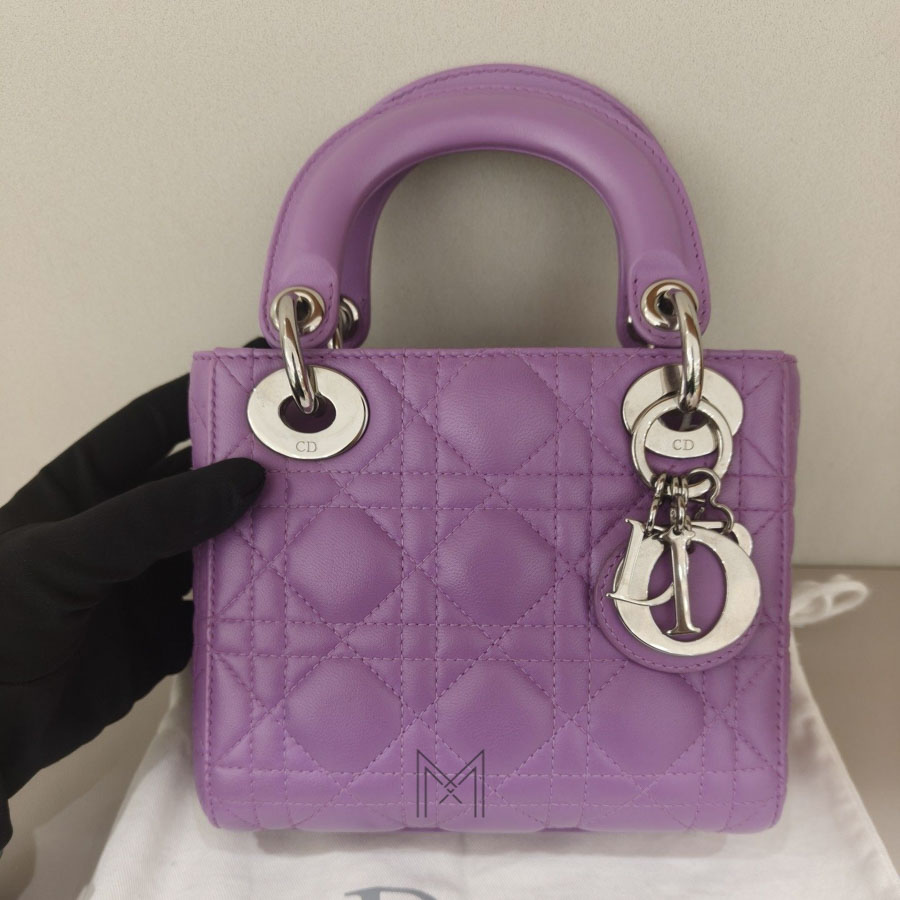 Túi Xách Đeo Chéo Lady Dior Màu Tím Da Lambskin Hàng Hiệu TR047 2026 Túi Xách Đeo Chéo Lady Dior Màu Tím Da Lambskin Hàng Hiệu TR047 2026