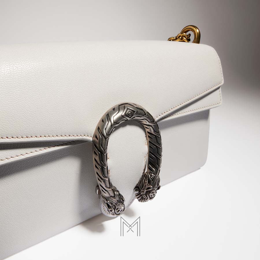 Túi Gucci đầu rồng size 28 màu trắng chính hãng NTG028 2026 Túi Gucci đầu rồng size 28 màu trắng chính hãng NTG028 2026