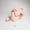 Túi Gucci dây xích màu hồng pastel chính hãng NTG032 2026 Túi Gucci dây xích màu hồng pastel chính hãng NTG032 2026