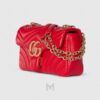Túi Gucci màu đỏ dây xích vàng chính hãng NTG040 2026 Túi Gucci màu đỏ dây xích vàng chính hãng NTG040 2026