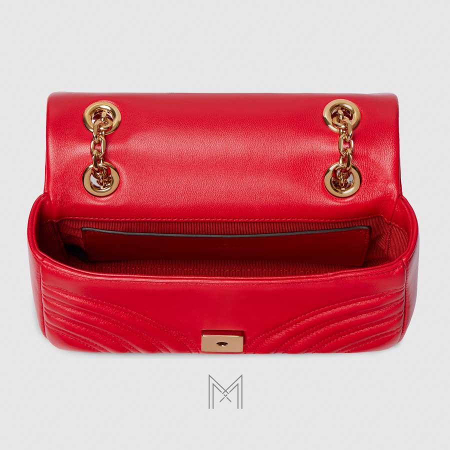 Túi Gucci màu đỏ dây xích vàng chính hãng NTG040 2026 Túi Gucci màu đỏ dây xích vàng chính hãng NTG040 2026