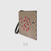 Túi cầm tay Gucci hoạ tiết rắn màu be chính hãng NTG015 2026 Túi cầm tay Gucci hoạ tiết rắn màu be chính hãng NTG015 2026