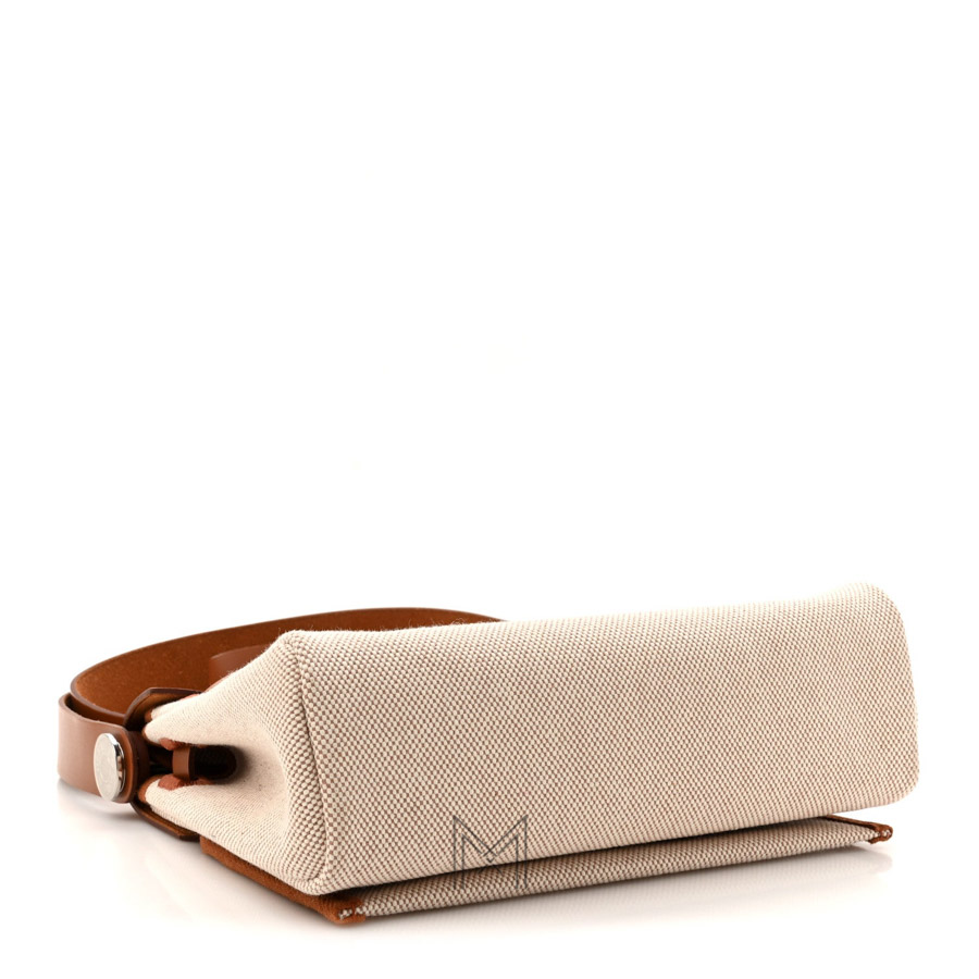 Túi Hermes mini Herbag Zip màu be canvas phối da nâu chính hãng THM16 2026 Túi Hermes mini Herbag Zip màu be canvas phối da nâu chính hãng THM16 2026