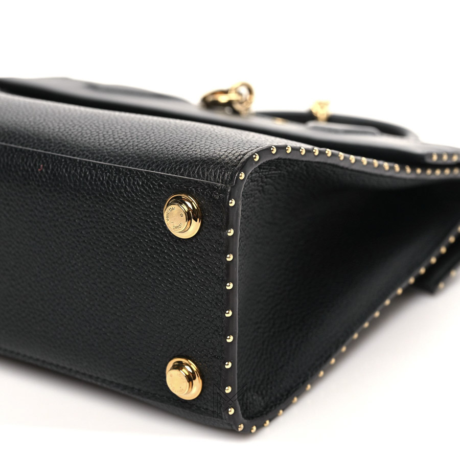 Túi Xách Louis Vuitton One Handle Đen Thời Trang Công Sở Luxury LV 1240 2026 Túi Xách Louis Vuitton One Handle Đen Thời Trang Công Sở Luxury LV 1240 2026