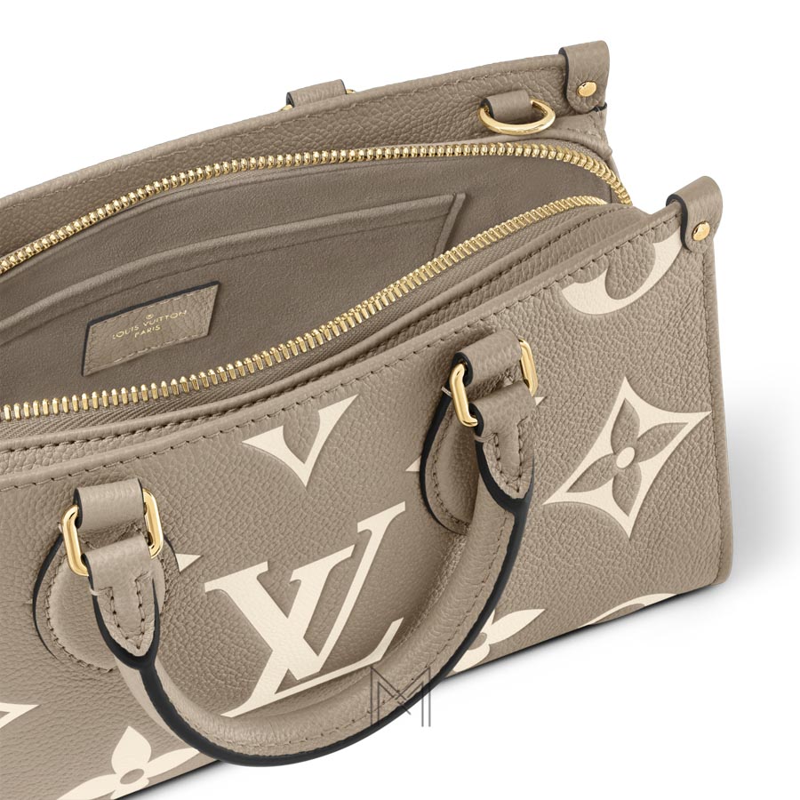 Túi Xách Đeo Chéo LV Onthego Màu Be Họa Tiết Monogram Chính Hãng CC044 2026 Túi Xách Đeo Chéo LV Onthego Màu Be Họa Tiết Monogram Chính Hãng CC044 2026