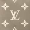 Túi Đeo Chéo LV Dáng Thuyền Màu Be Monogram Thời Trang CC054 2026 Túi Đeo Chéo LV Dáng Thuyền Màu Be Monogram Thời Trang CC054 2026