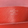 Túi Xách Đeo Chéo LV Twist Đỏ Da Epi Khóa Xoay Chính Hãng CC055 2026 Túi Xách Đeo Chéo LV Twist Đỏ Da Epi Khóa Xoay Chính Hãng CC055 2026