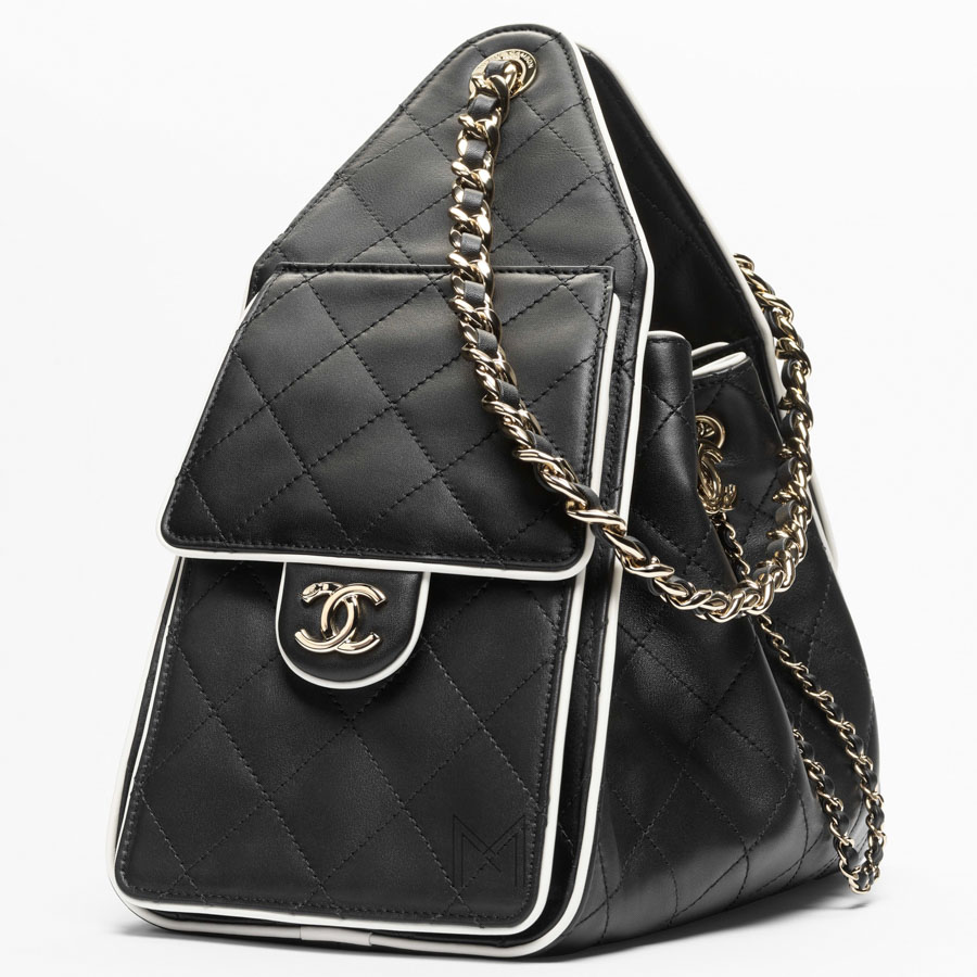 Túi Rút Chanel Màu Đen Da Bê Spring Summer 2026 chính hãng TCN02 2026 Túi Rút Chanel Màu Đen Da Bê Spring Summer 2026 chính hãng TCN02 2026