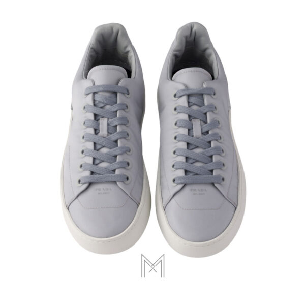 Giày thể thao Prada Court Re-Nylon màu xám authentic MHNP084