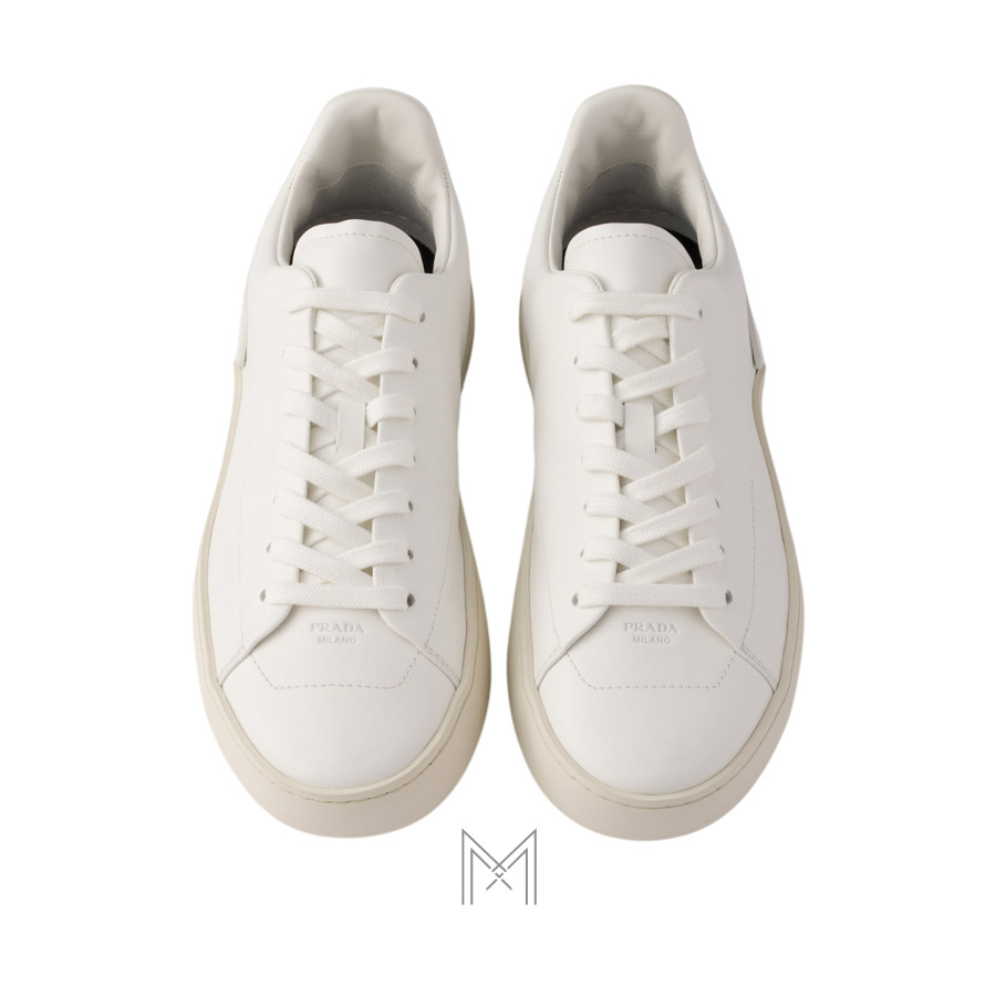 Giày thể thao Prada Court Re-Nylon màu trắng ngà authentic MHNP087 2026 Giày thể thao Prada Court Re-Nylon màu trắng ngà authentic MHNP087 2026