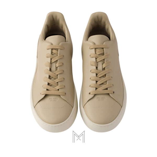 Giày thể thao Prada Court Re-Nylon màu nâu nhạt authentic MHNP086