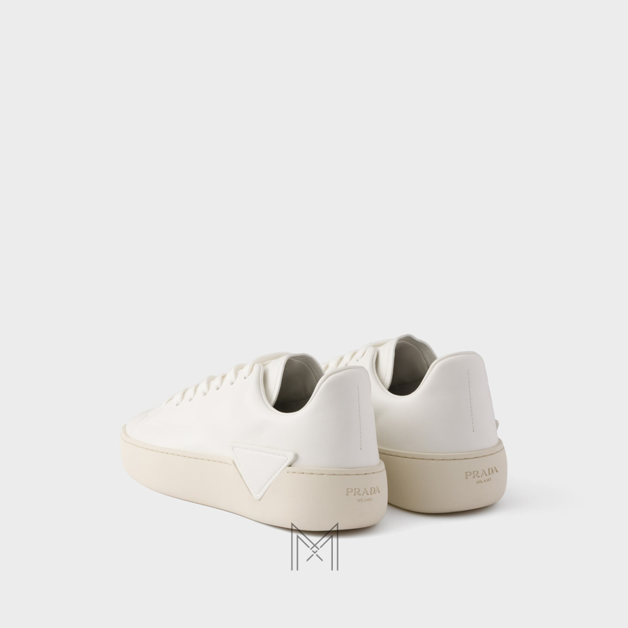 Giày thể thao Prada Court Re-Nylon màu trắng ngà authentic MHNP087 2026 Giày thể thao Prada Court Re-Nylon màu trắng ngà authentic MHNP087 2026