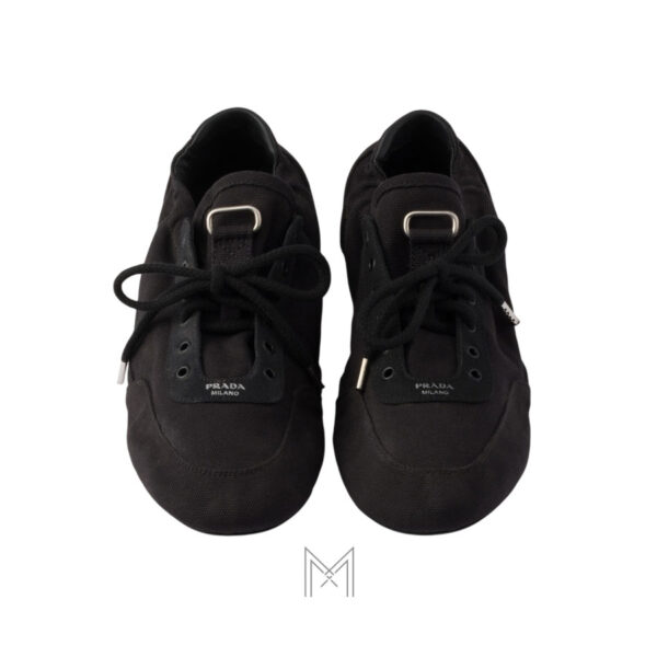 Giày đế bệt Prada Collapse Canvas màu đen chính hãng MHNP120