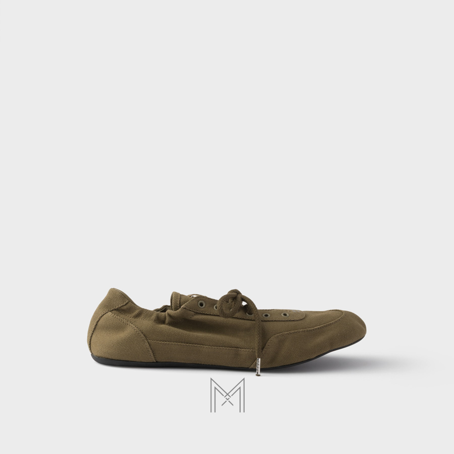 Giày đế bệt Prada Collapse Canvas màu xanh lá chính hãng MHNP119 2026 Giày đế bệt Prada Collapse Canvas màu xanh lá chính hãng MHNP119 2026