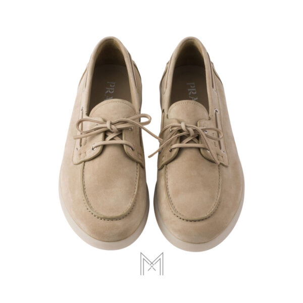 Giày Moca Prada Suede Boat Shoes With Laces màu be chính hãng MHNP026