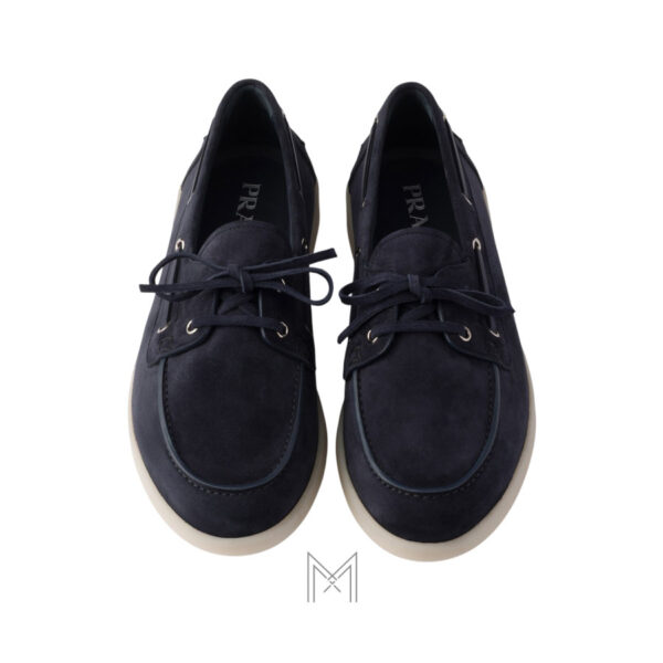 Giày Moca Prada Suede Boat Shoes With Laces màu xanh navy chính hãng MHNP027