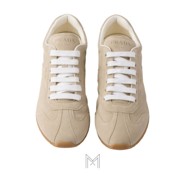 Giày thể thao cổ thấp Prada da lộn màu be authentic MHNP092