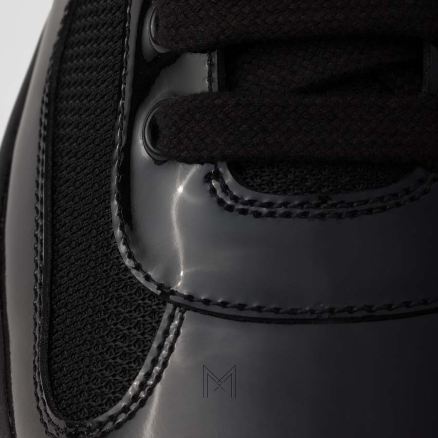 Giày thể thao Prada Patent Leather and Technical Fabric màu đen chính hãng MHNP009 2026 Giày thể thao Prada Patent Leather and Technical Fabric màu đen chính hãng MHNP009 2026